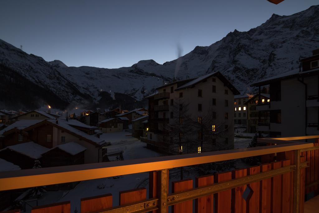 Haus Serac Saas-Fee Ruang foto